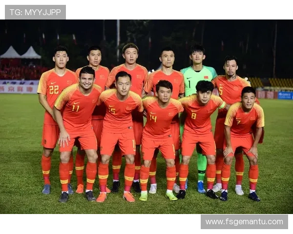 上海足球队在世界杯预选赛中以77分稳居积分榜首位引发关注