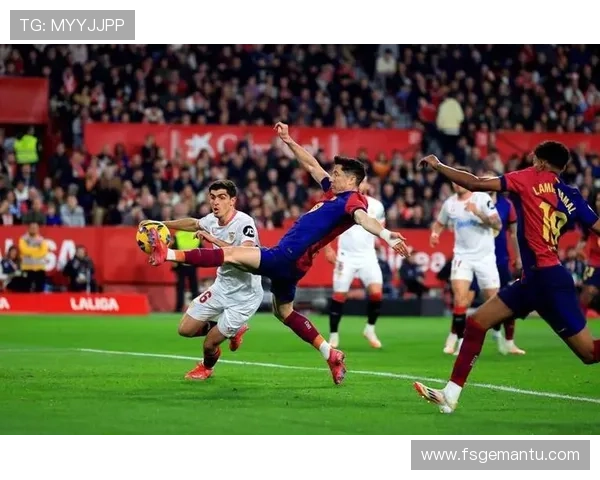 与足球明星同场竞技的精彩瞬间分享与感受 与足球明星同场竞技的精彩瞬间分享与感受