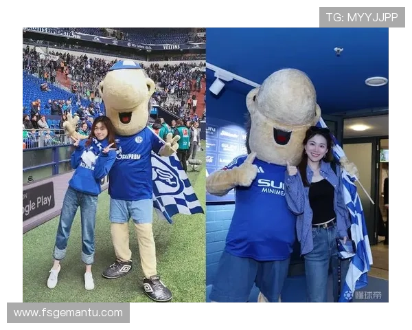 世界足球明星扑克盛宴揭幕球迷与偶像亲密互动的全新体验