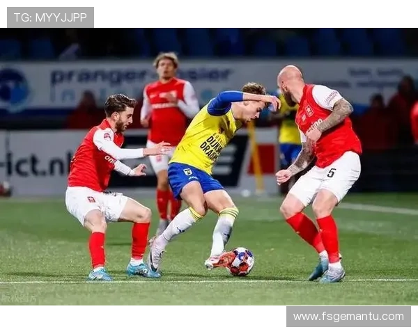 伊拉克足球明星在沙特赛场上演精彩对决引发热议