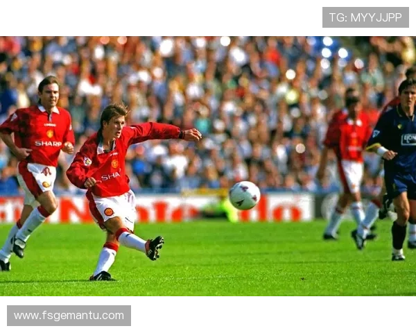 全球足球巨星风采汇聚展现传奇魅力与精彩瞬间